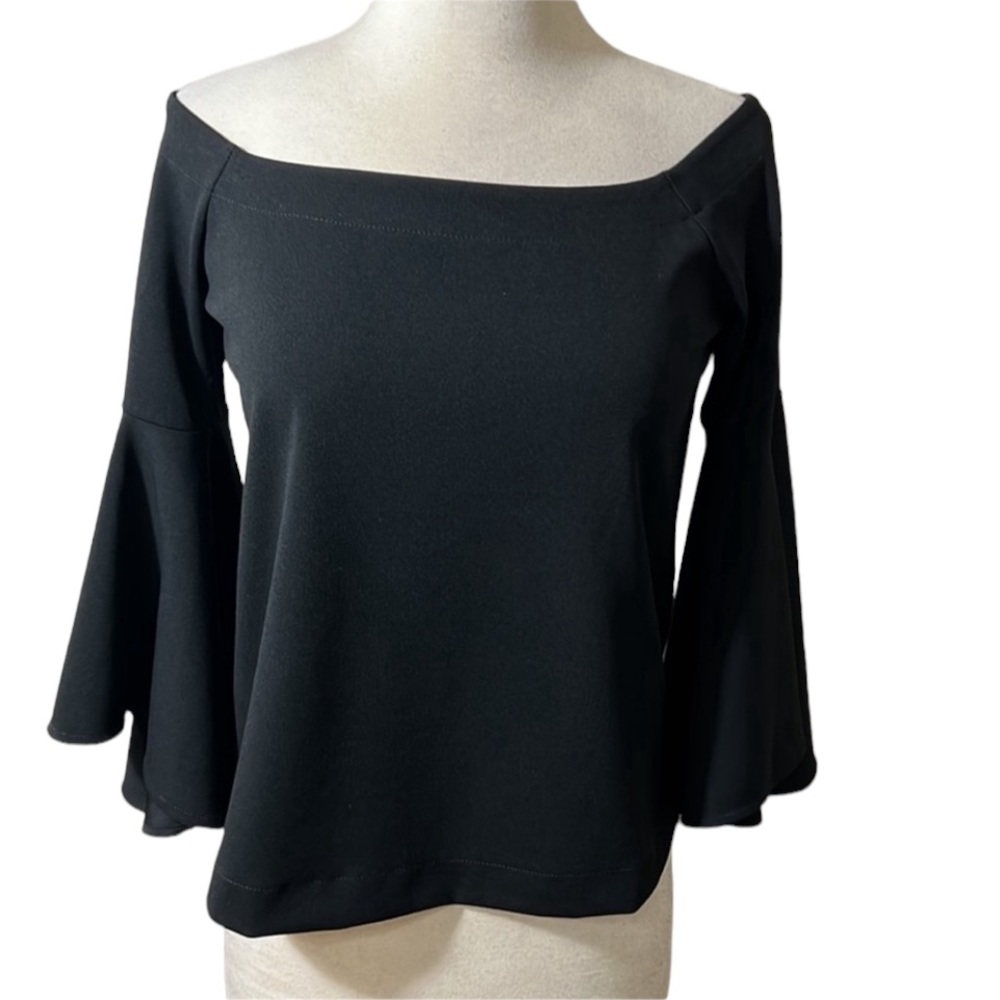 Banana Republic small -XS black off shoulder 3/4 bell sleeve top
